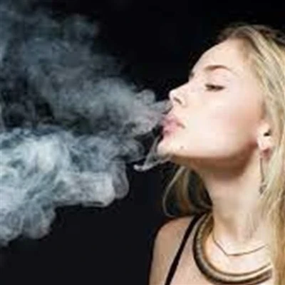 Com fumar correctament els cigarrets electrònics?